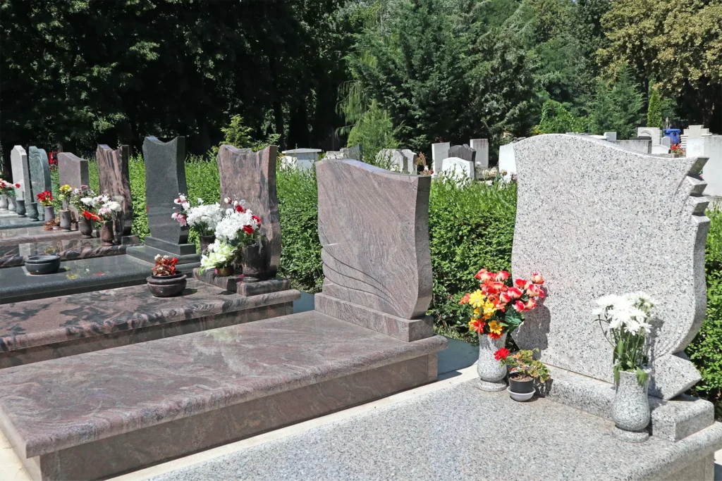 Opere cimiteriali